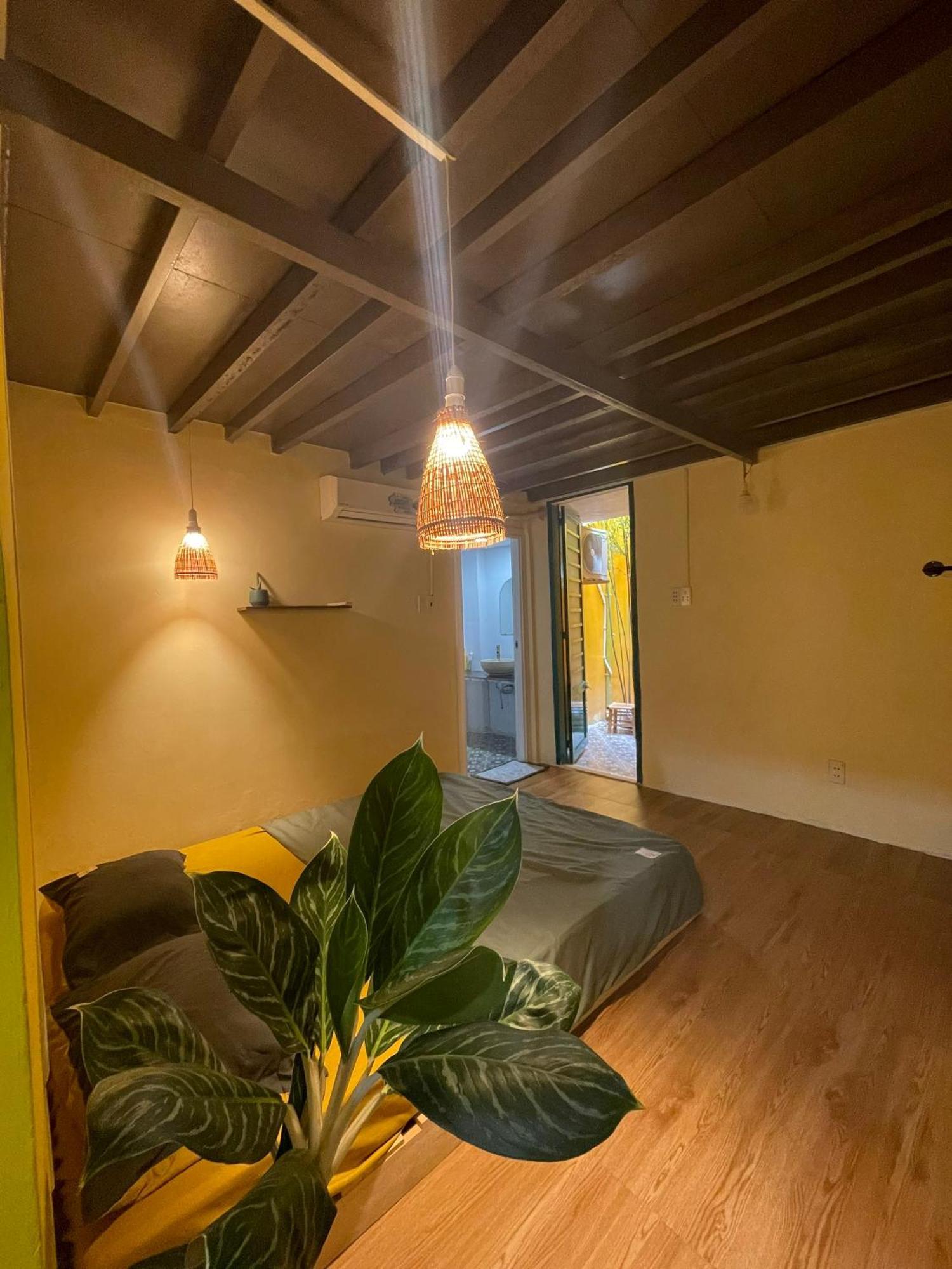 Chang Oi Homestay Sai Gon Хошимин Экстерьер фото